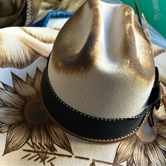 Cowgirl hat, hand burned with Sunflowers & Mountains - Picture 5 of 9